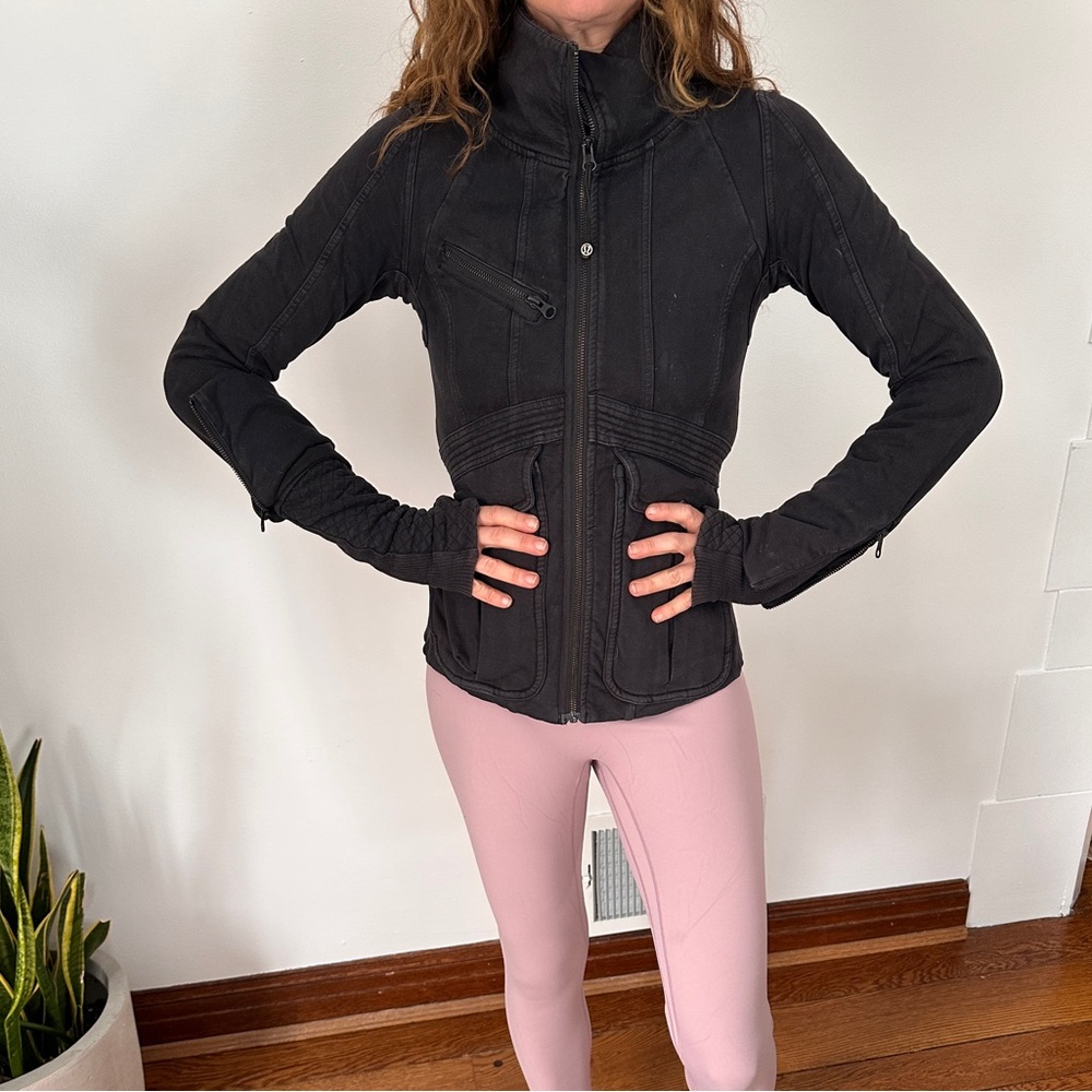 Lululemon Black Zip-Up Jacket